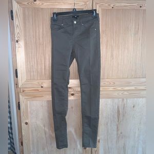 H&M Olive green skinny pants size 4